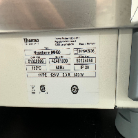 Thermo HERAtherm Incubator image 1